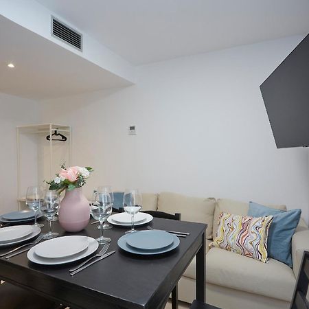 Three Bedroom Two Bathroom Apartment Close To Beach Barcelona Exterior photo